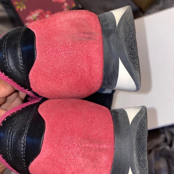 Balenciaga Sneakers - Picture 5 of 8